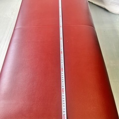 長椅子　ソファ　ワインレッドの画像