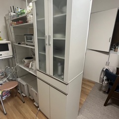 ニトリ・しょ食器棚の画像