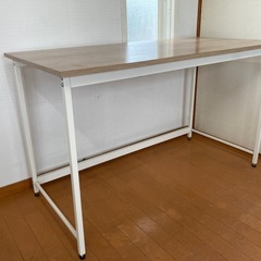IKEAデスクの画像
