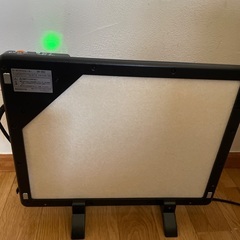 カーボンデスクヒーターの画像