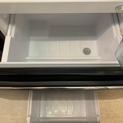 ハイアール ファミリー用冷蔵庫 335L 2022年製 JR-CV34Aの画像