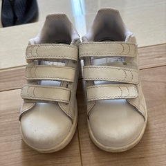adidas スタンスミス キッズ15cmの画像