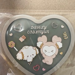 【新品】twice Lovelys✖️Sanrio コースター3枚の画像