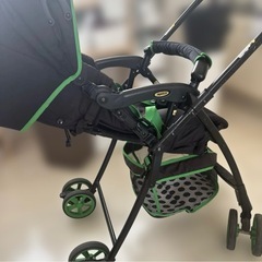 apricaベビーカーの画像
