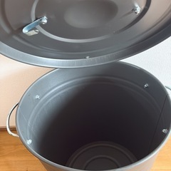 IKEA ゴミ箱の画像