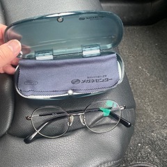 伊達メガネ美品です！最終値下げになります！の画像
