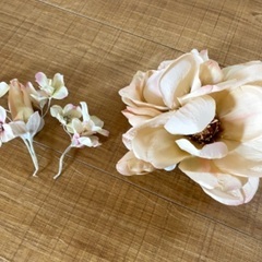 大きなコサージュ結婚式パーティーなどにの画像
