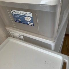 出品ケース4個の画像