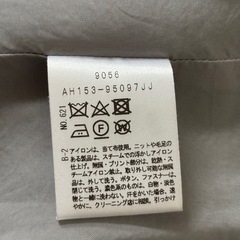 UNTITLED フード付き　柔らかい　ウールコート　グレー　4 裏地付き　ダッフルコートの画像