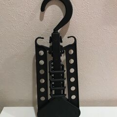 【引取限定】ハンガー付き！アイリスオーヤマ 衣類乾燥袋 FK-CDB-M カラリエの画像