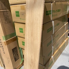 SALE‼️✨️【19.1㎡(10.2畳)】WOODTECフローリングHRT521L4KSオーク柄の画像