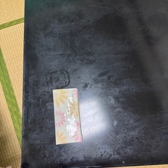 ガラステーブルの画像