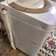 0961  17年洗濯機7kg(配送、設置)無料！❗️の画像