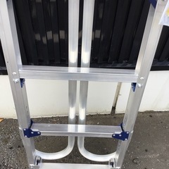 【店頭引取限定】【中古】【現状販売】pica トラック昇降ステップ　DXF-18TE  33,000円(税込)の画像