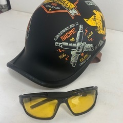 ヘルメットの画像