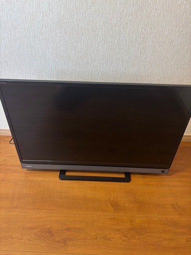 TOSHIBA REGZA 32型　液晶テレビ