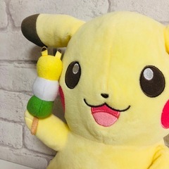 ポケモン　ぬいぐるみ　ピカチュウ　ポケットモンスターの画像