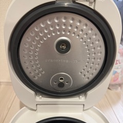 YAMZEN  山善　炊飯器5.5合の画像