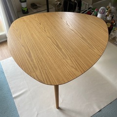 【NOCE】新品未使用 円形ダイニングテーブル ダイニングテーブルのご紹介】楕円形のダイニングテーブル