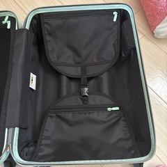 キャリーケースの画像