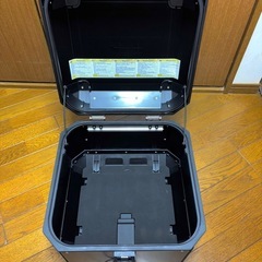 GIVI（ジビ） OBKN42B モノキーケース 42L トップケースの画像