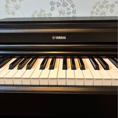 電子ピアノの画像