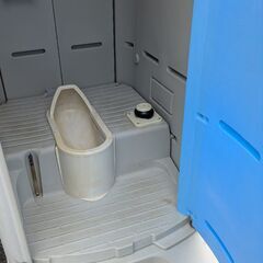 鹿児島発　仮設トイレ 簡易トイレ　引き取りできる方お願いしますの画像