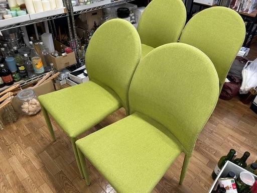 オシャレな布張チェア4脚
