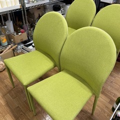 オシャレな布張チェア4脚の画像