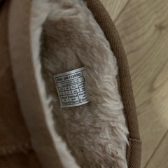 UGG 厚底ブーツ　US8サイズ(約25センチの画像
