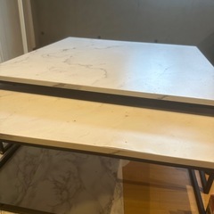 家庭用テーブルの画像