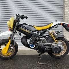 スズキストリートマジック　部品取り
の画像