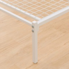 ニトリパイプベッド・中古の画像