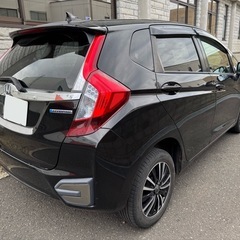 フィット　FIT ハイブリッド　4wd gp6 車検ありの画像