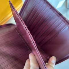 財布、カード入れ、どれでも一つ500円の画像