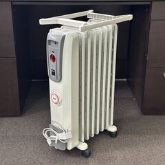 店頭引き渡し 中古 デロンギ オイルヒーター H770812EFSN トップハンガー セット 動作確認済みの画像
