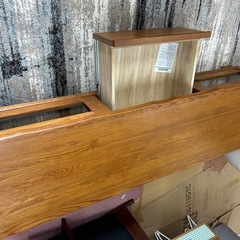 無垢材を使った丁寧な作りのローボードの画像