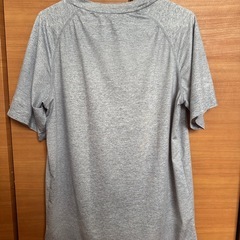【美品】ROIAL  TシャツMサイズ10/5までの画像