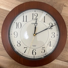 CASIO 壁掛け時計　木製