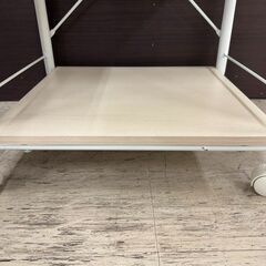 J3035　【リユースのサカイ柏店】　キッチンラック　収納棚　ホワイト　キャスター付の画像