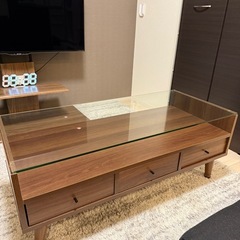 ガラス ローテーブルの画像
