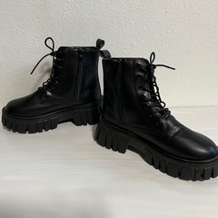 厚底ショートブーツ サイズ38 約24cmの画像