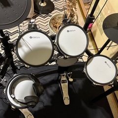 電子ドラム自由に連絡ください！！の画像