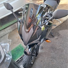 ホンダ HONDA CBR400R  スポーツばバイクの画像