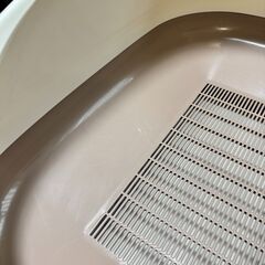 デオトイレ 猫用トイレ本体 ハーフカバー シルキーホワイト（開封のみ未使用）の画像