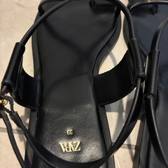 ZARA サンダル 39の画像