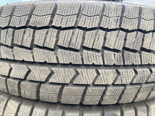 【お取引決まりました】DUNLOP 185/60R15 25年製　冬タイヤ
