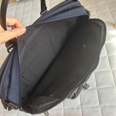 【美品】Burberry ビジネスバッグの画像