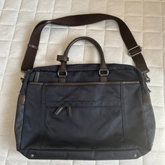 【美品】Burberry ビジネスバッグの画像