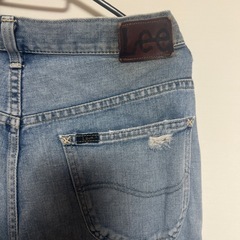 Leeダメージパンツの画像